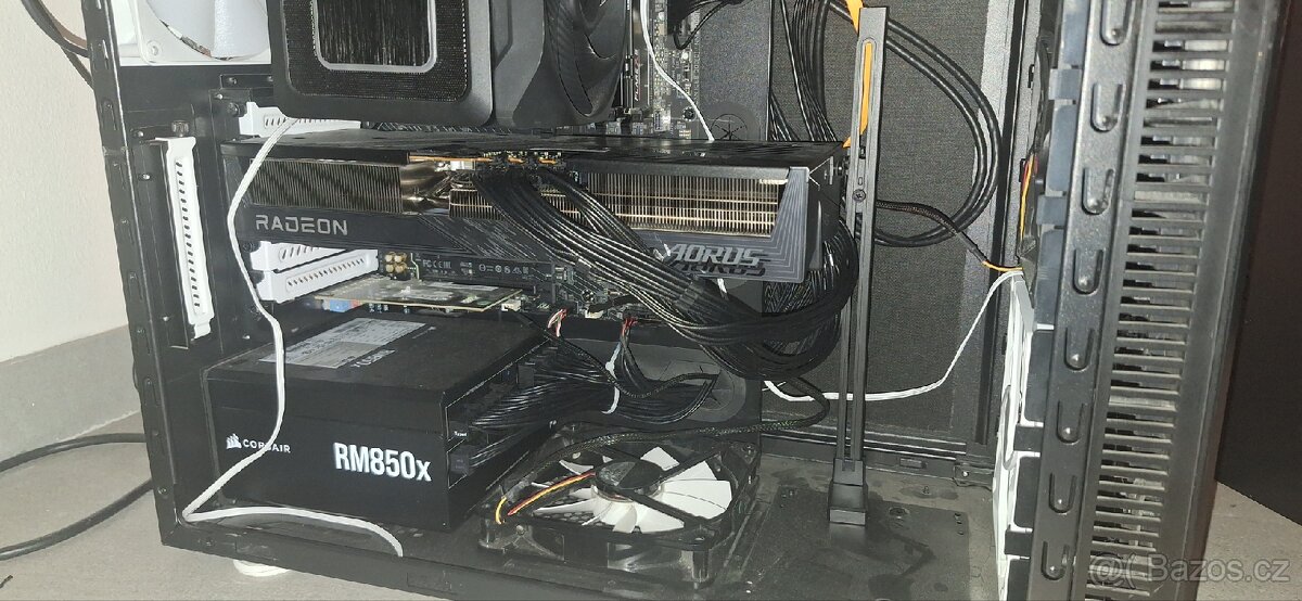 Gigabyte AORUS ELITE RX 9070 XT - 6