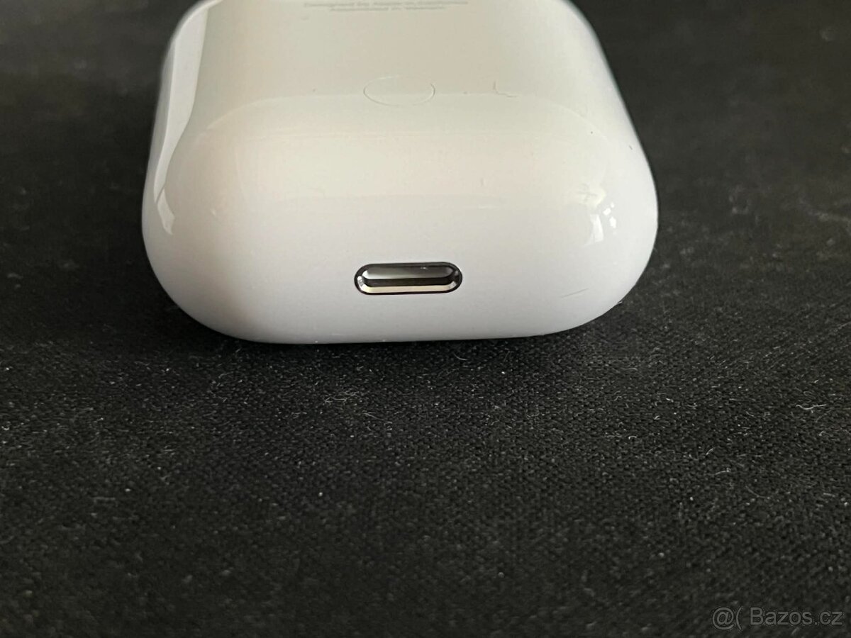 Airpods bezdrátové nabíjení - 6