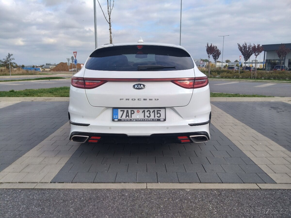 Kia ProCeed GT 1.6 T-GDI - 6