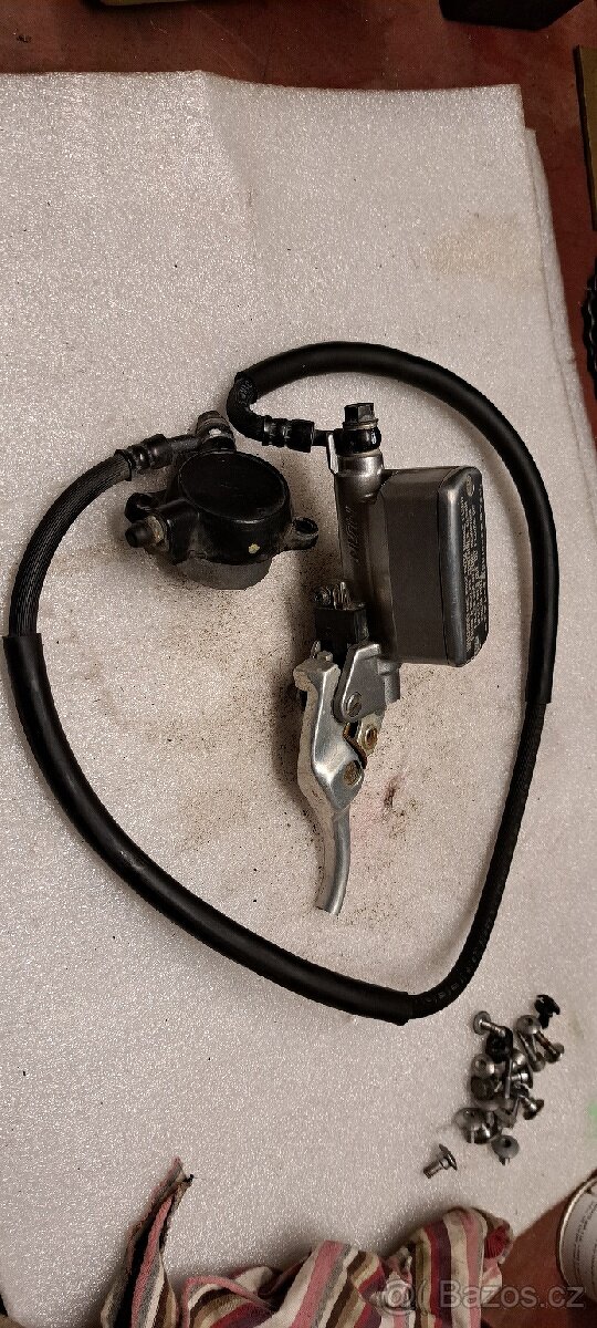 Honda vfr 800 vtec abs dual cbs systém - 6