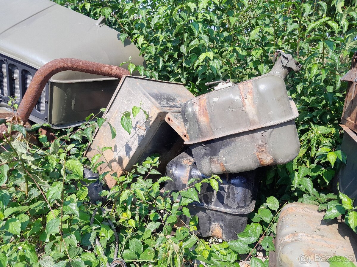 Praga V3S náhradní díly - 6