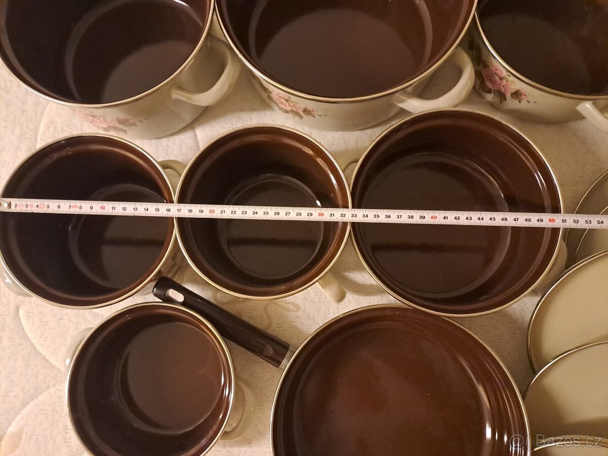 14 dílna sada smaltovaných hrnců - 6