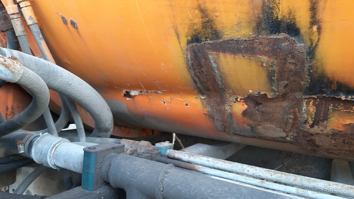 Cisterna cca 11cbm - 6