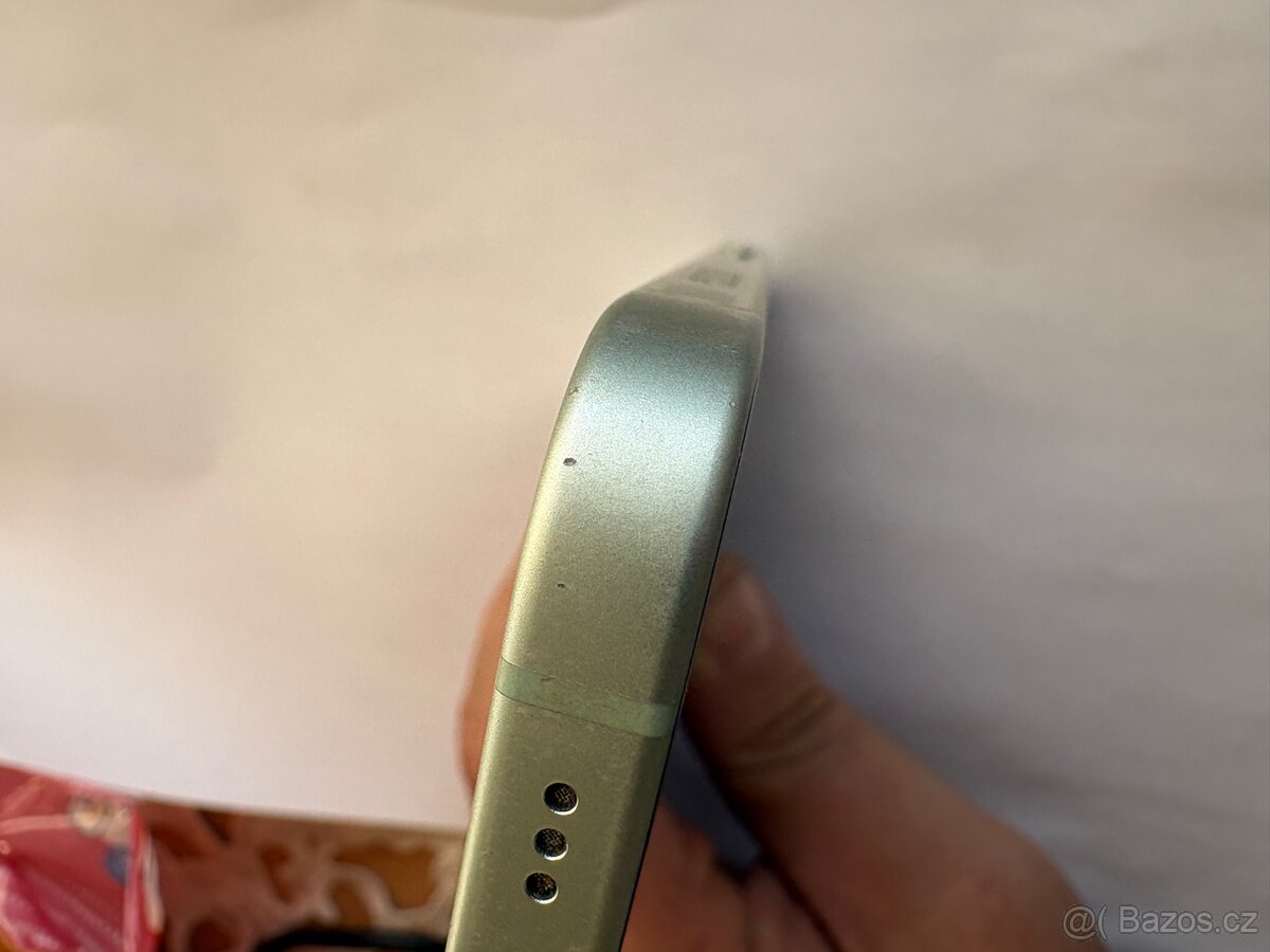 Iphone 15 Zelená 256GB - 6