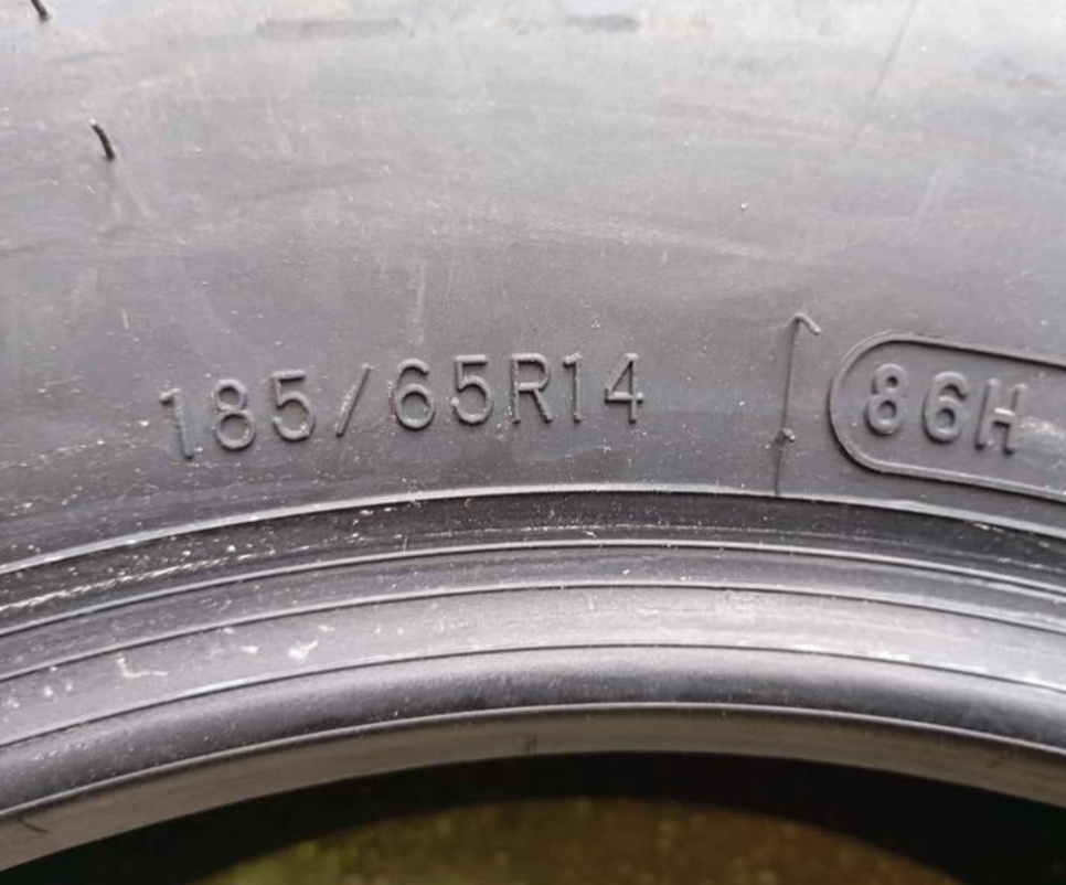 Pneumatiky letní Avon - 6