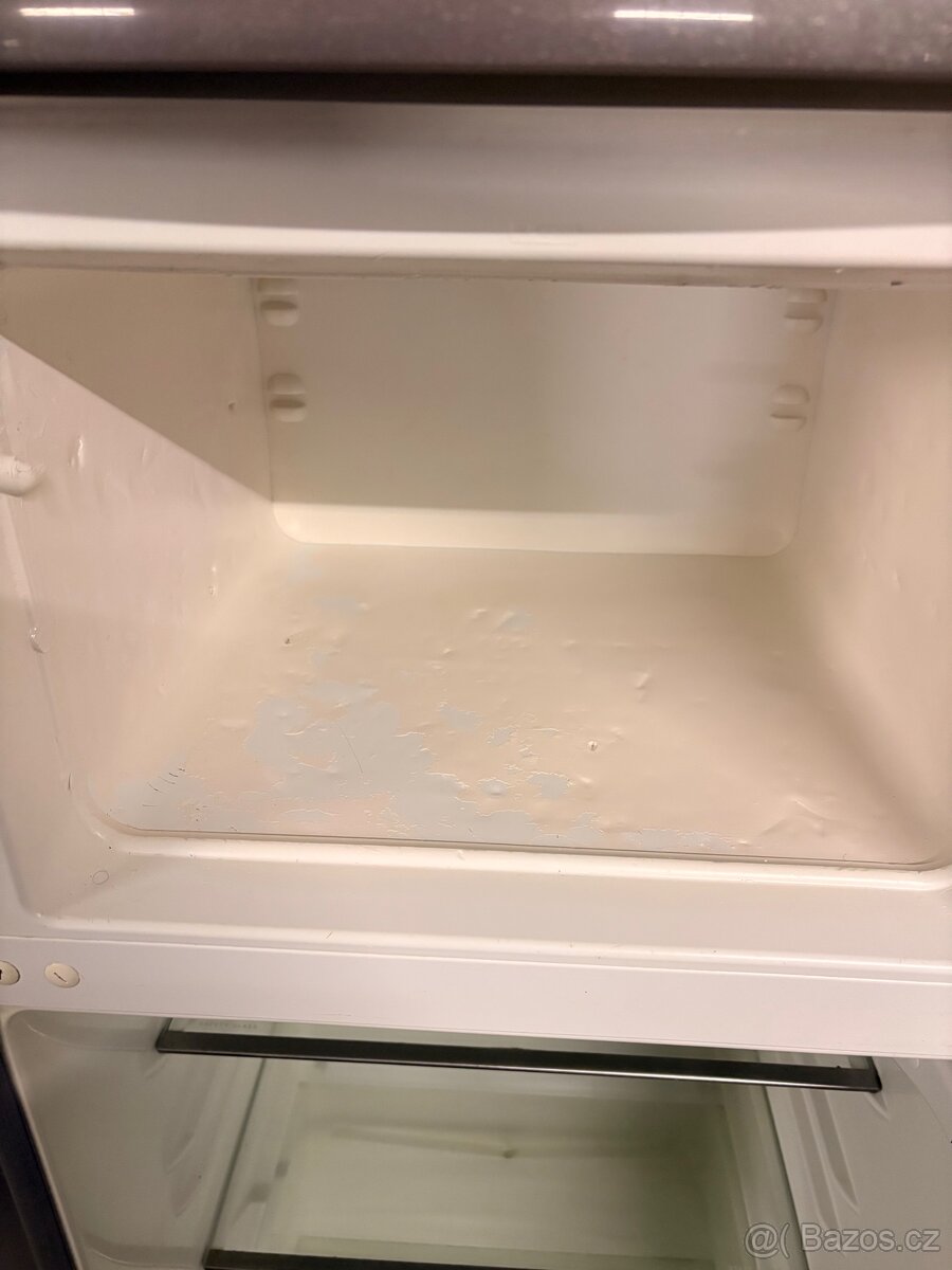 Lednička s mrazákem Electrolux - 6