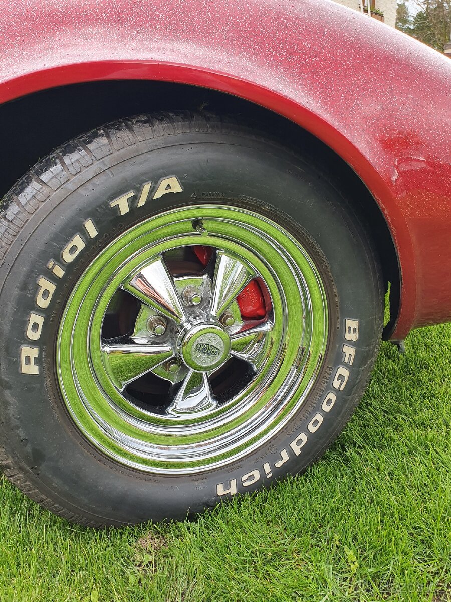 Chevrolet Corvette C3 cabrio manuál 1972 - 6