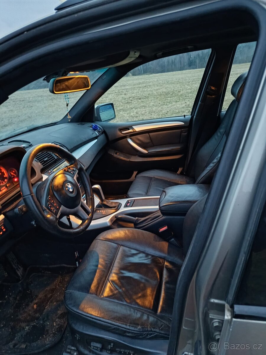 BMW X5 - 6