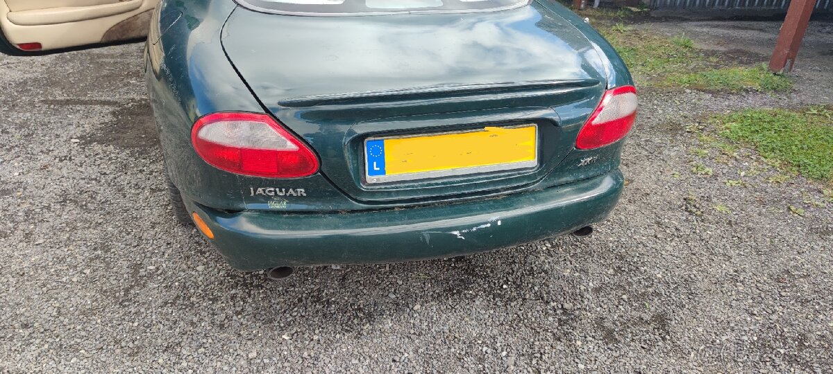 Jaguar xkr 4.0 - 6