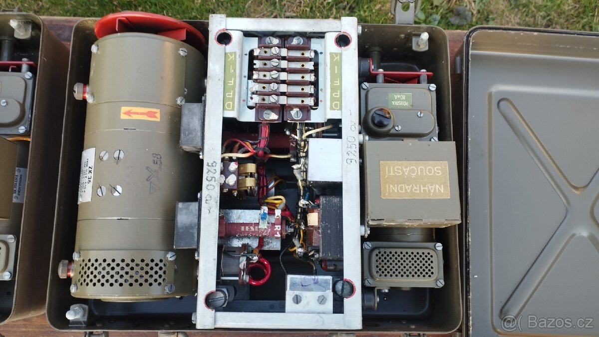 Měnič k radiostanici ZD31 - 2 kusy - 6