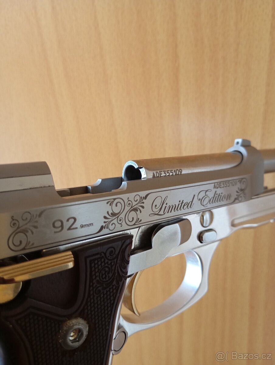 Pistole Taurus Pt 99 limited edition - 6