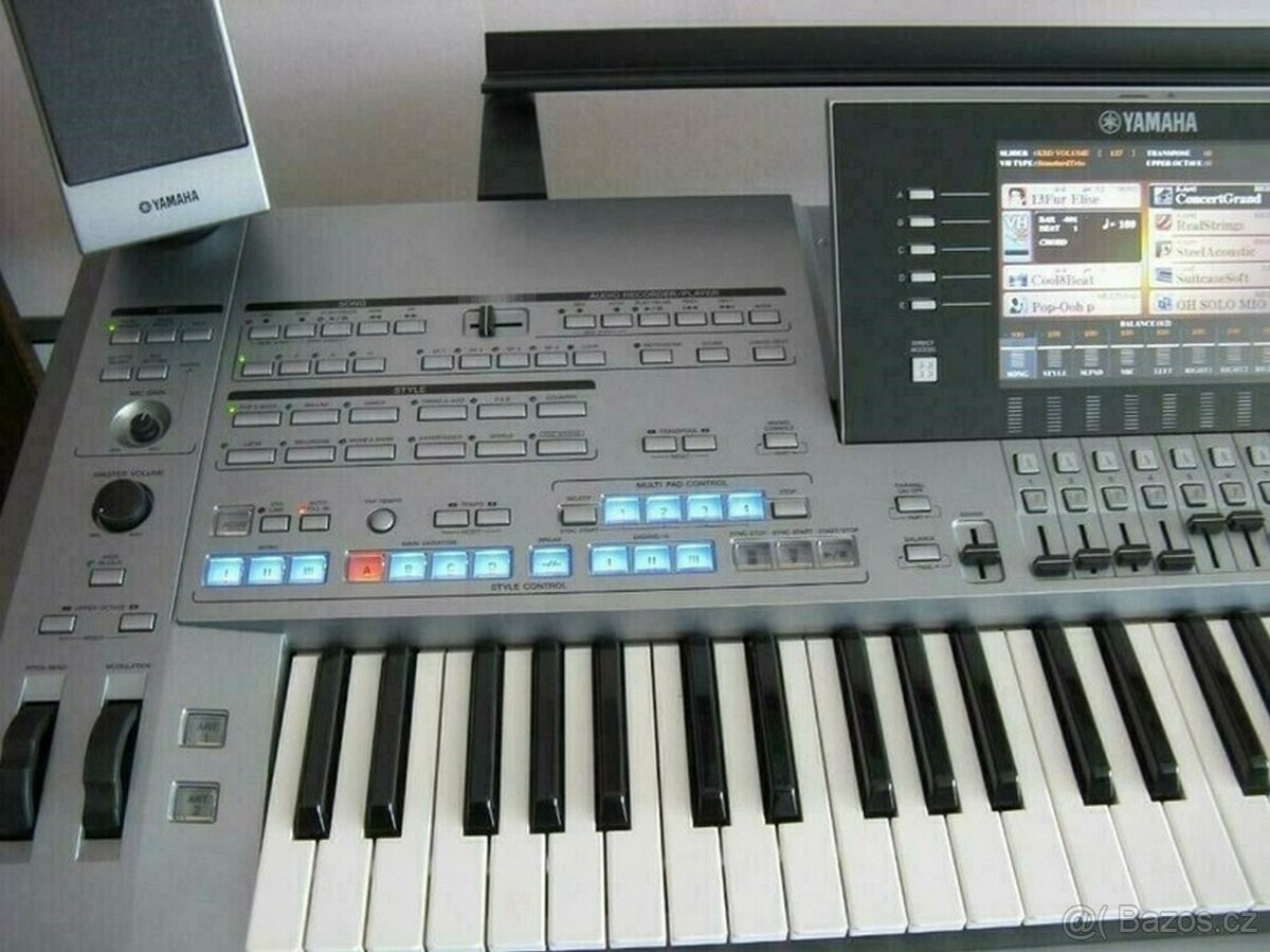 Elektrické klávesy YAMAHA Tyros 5 XXL s 61 klávesami ve výbo - 6