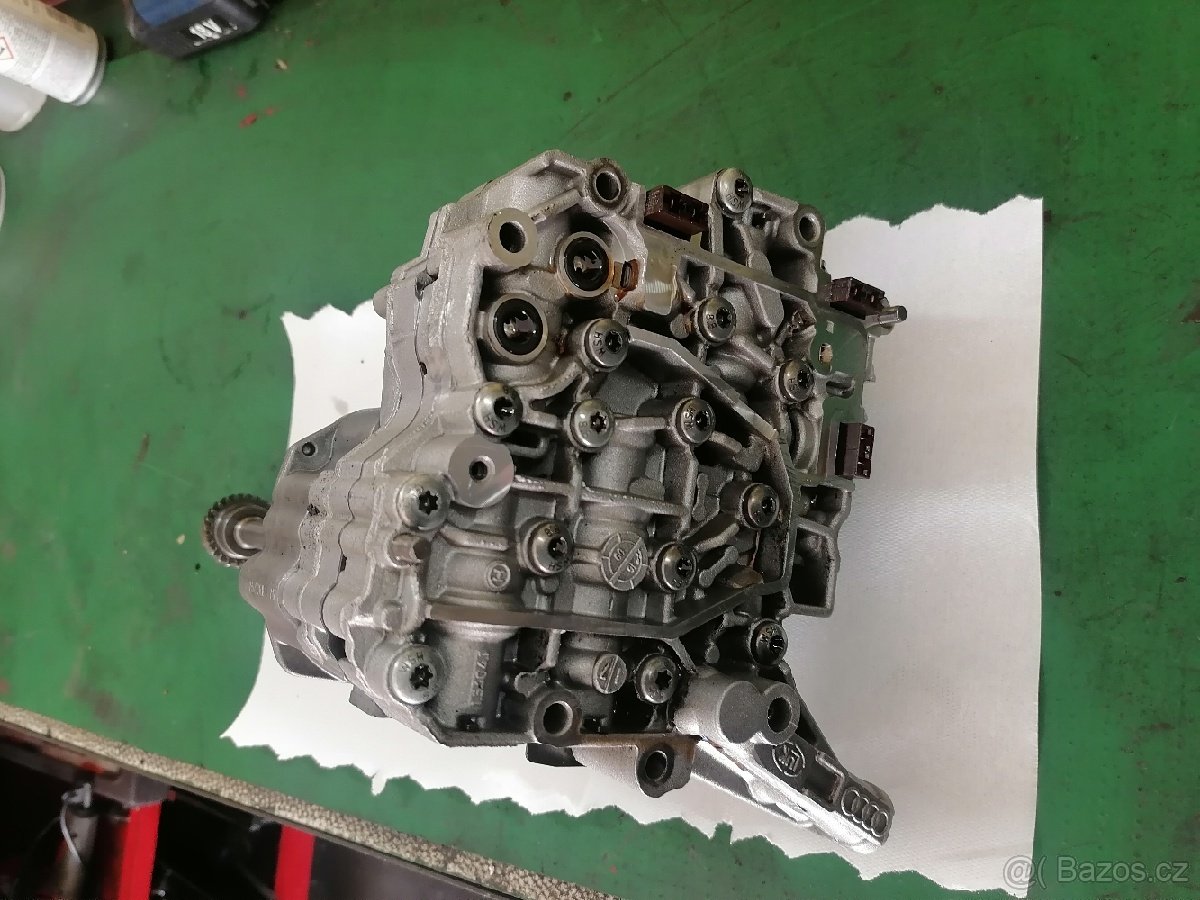 Prodám hydraulický modul automat převodovky Audi A6 Avant - 6