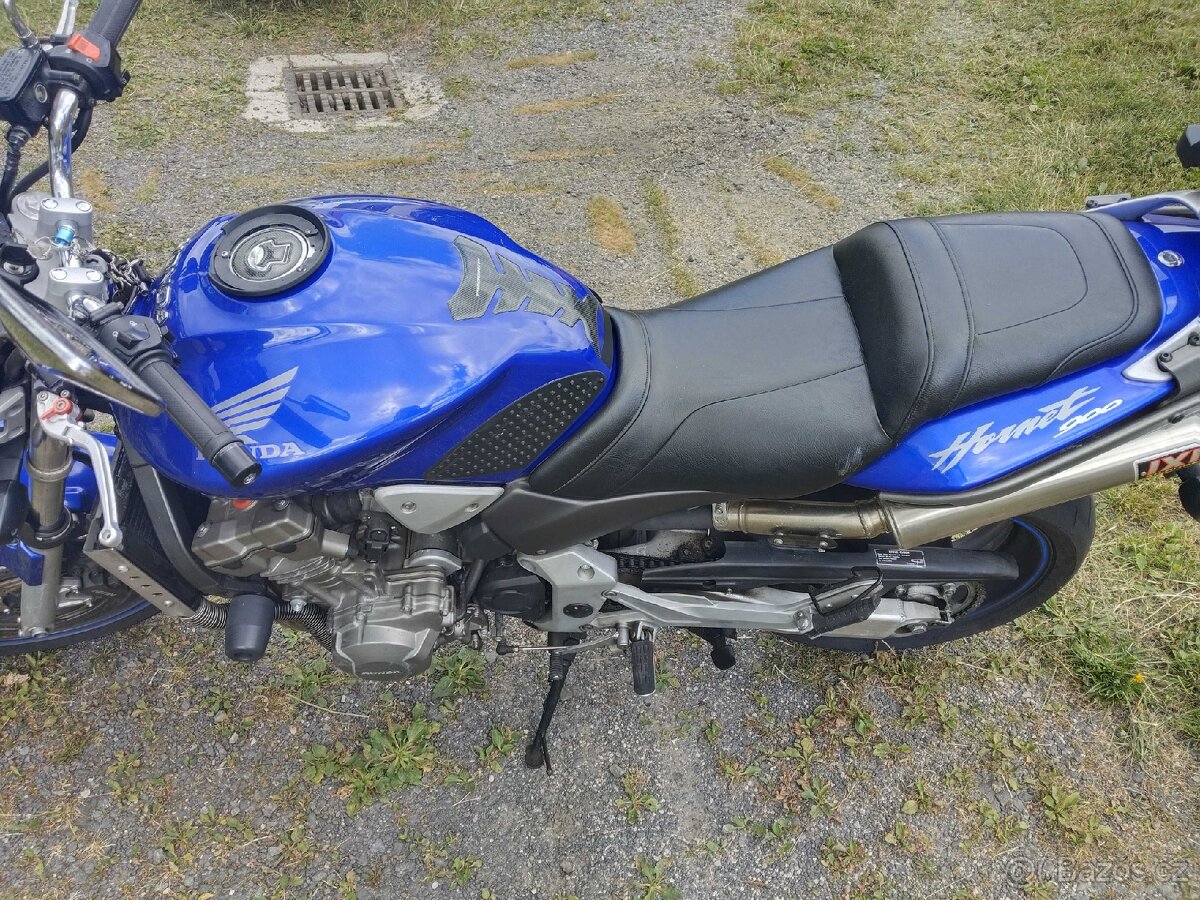 Honda Hornet 900 - 6