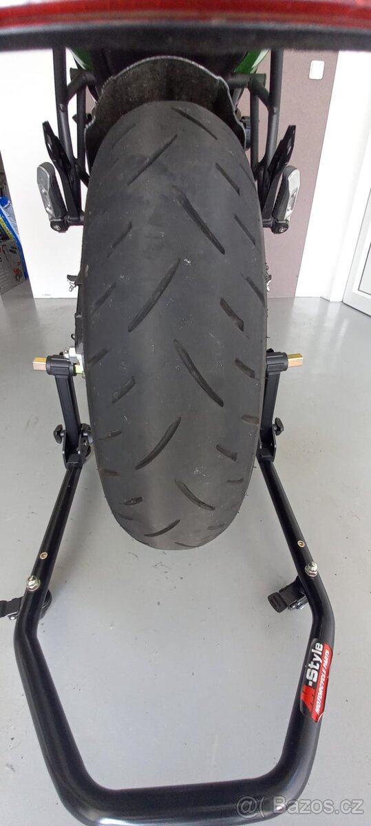 Kawasaki Versys 650 - 6