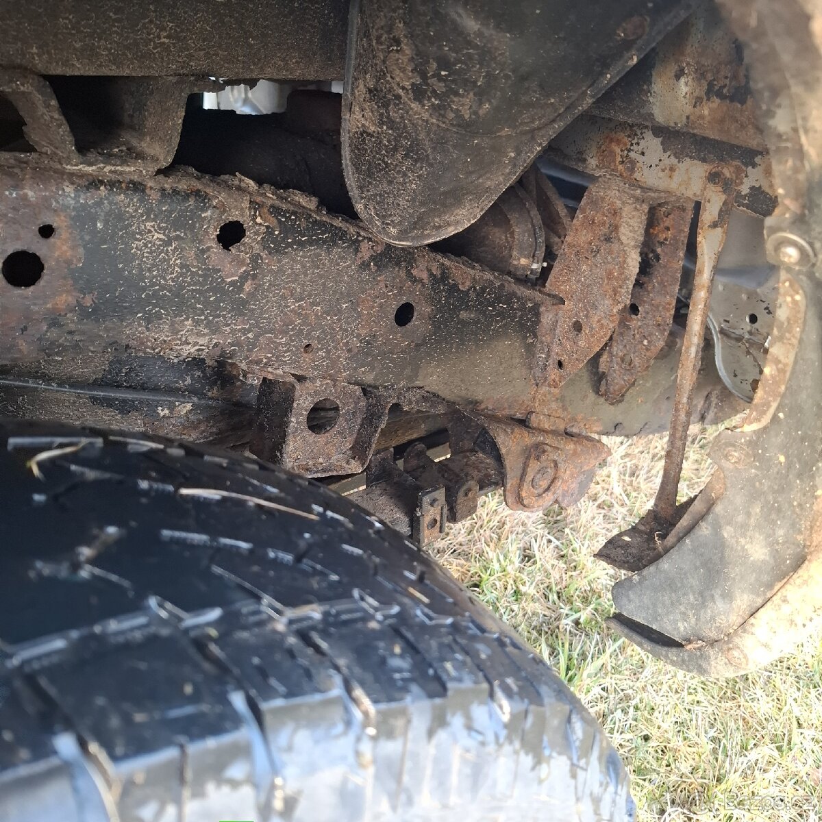 Nissan navara d22 r.v2004 najeto112tkm - 6