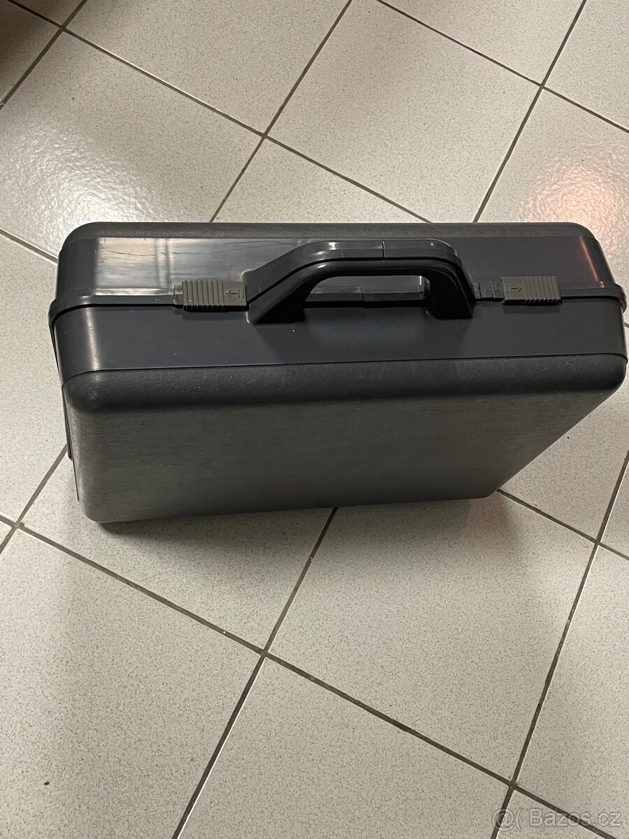 psací stroj CONSUL - 6