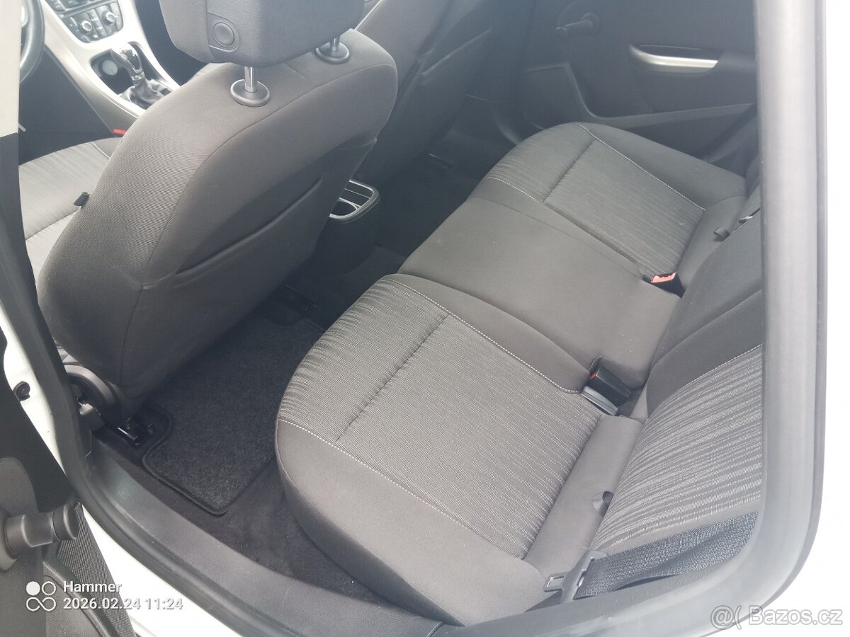 Opel Astra combi 2011 1.4 T - 6