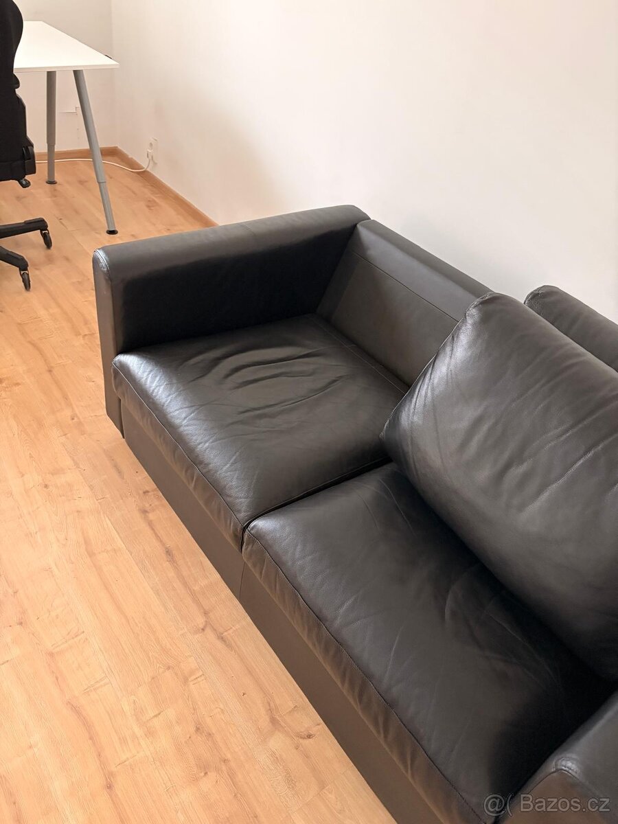 Kožený dvoumístný nerozkládací gauč IKEA VIMLE - 6