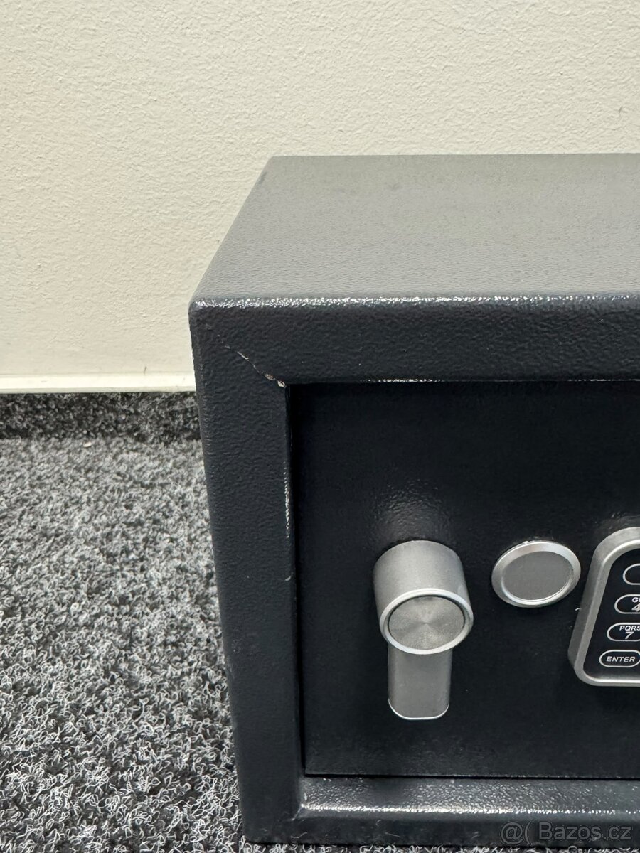 Elektronický trezor Richter Czech - 6