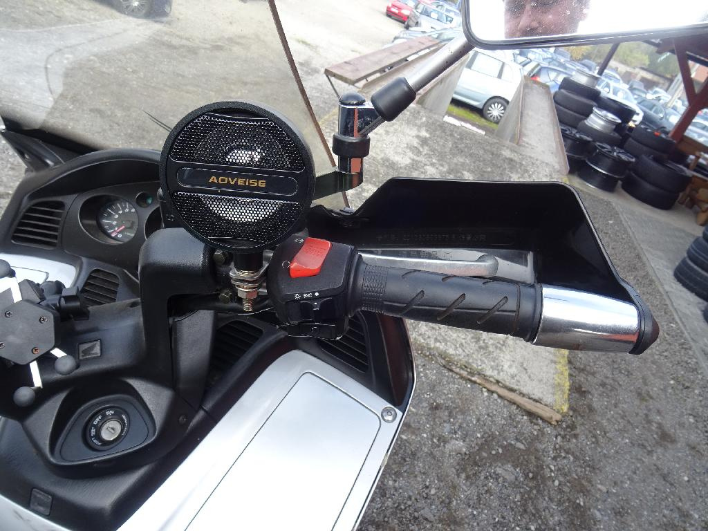 Honda Silver Wing, FJS 600 - 6