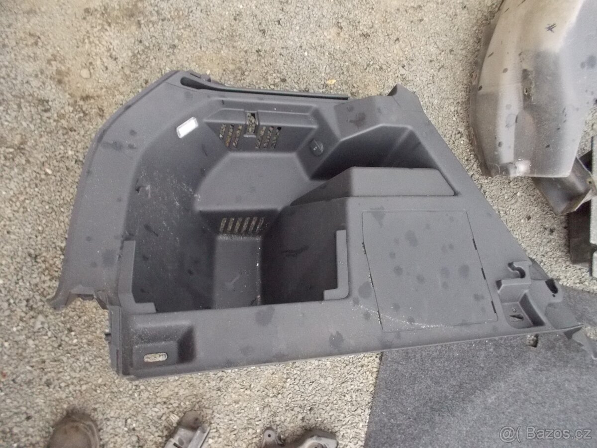 Škoda Fabia III kombi plastové díly - 6