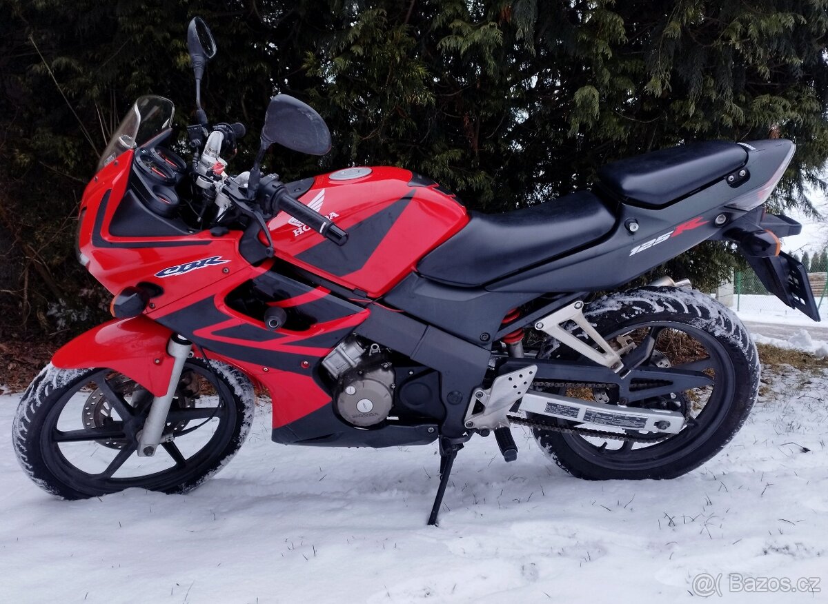 Honda cbr125r - 6