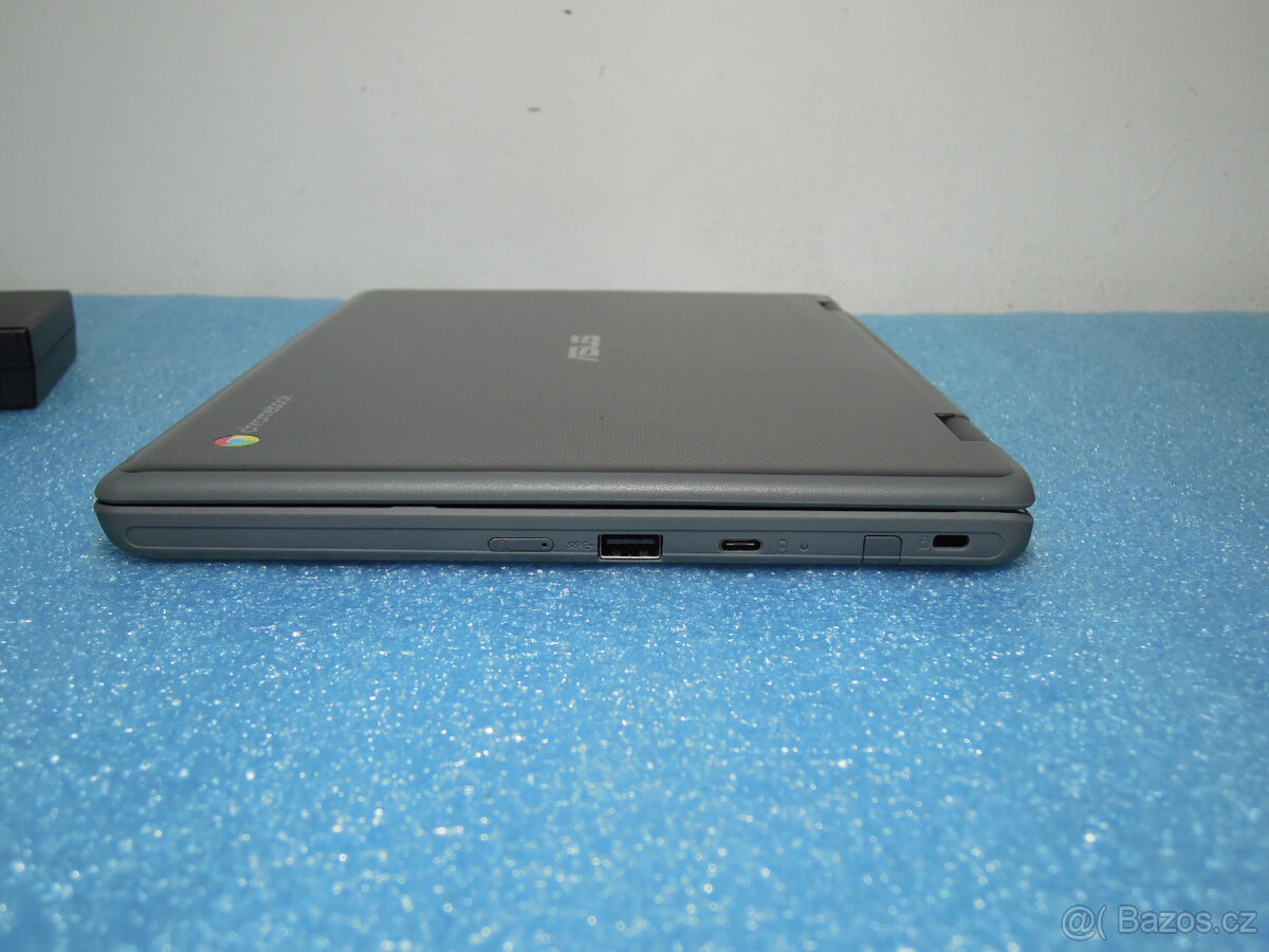 Dotykový Asus Chromebook Flip CR1 11.6“ Intel UHD 4GB 128GB - 6