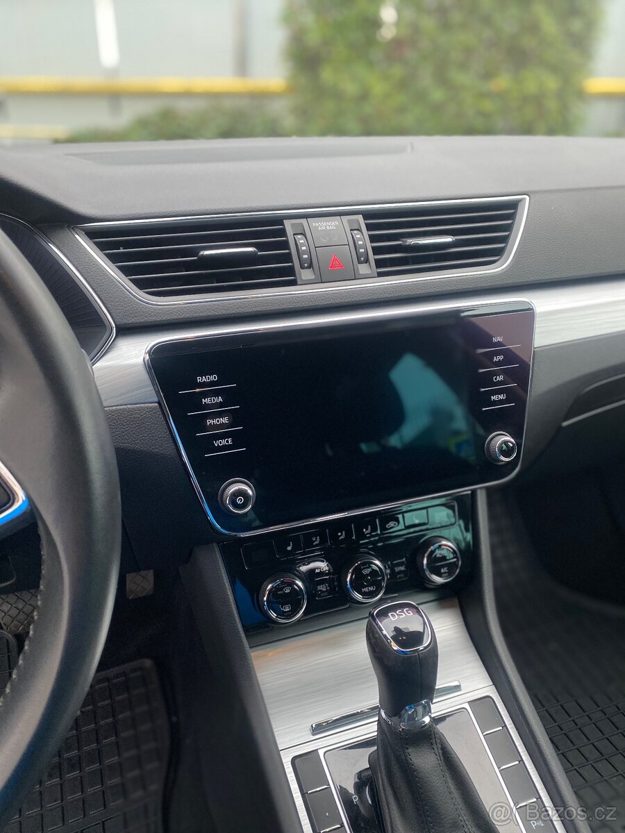 Škoda superb combi 3fl 2.0TDI SCR DSG 2022 - 6