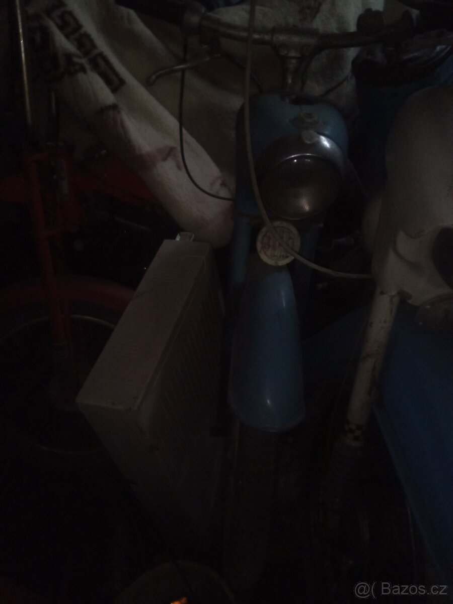 Prodám Jawa 555 - 6