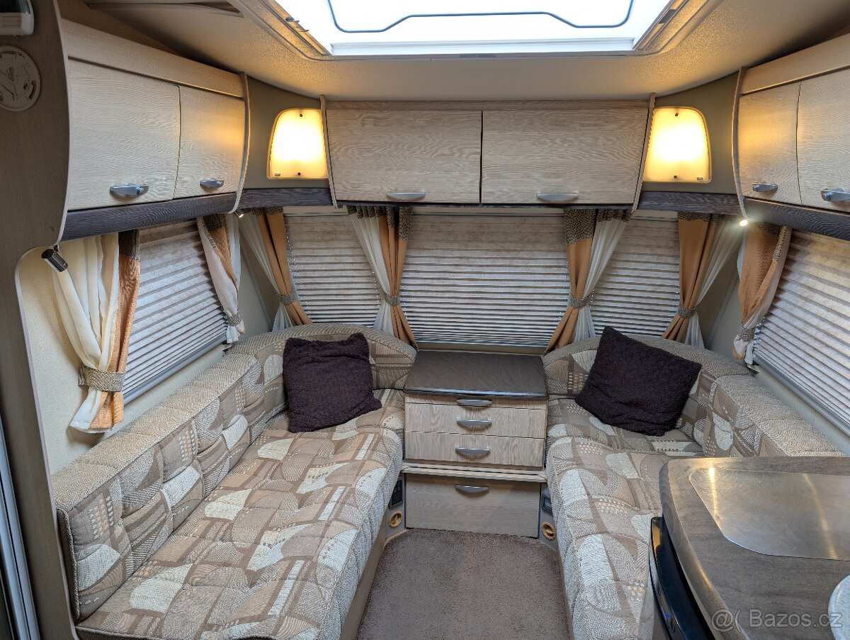 SWIFT STERLING ECCLES 90 RUBY,MOVER,VELKÁ KOUPELNA A POSTEL - 6