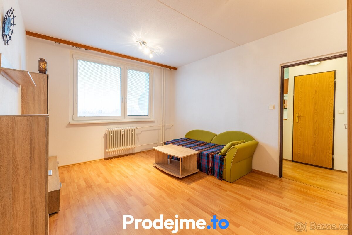 Pronájem bytu 1+1 34 m², Znojmo, ev.č. 100171 - 6