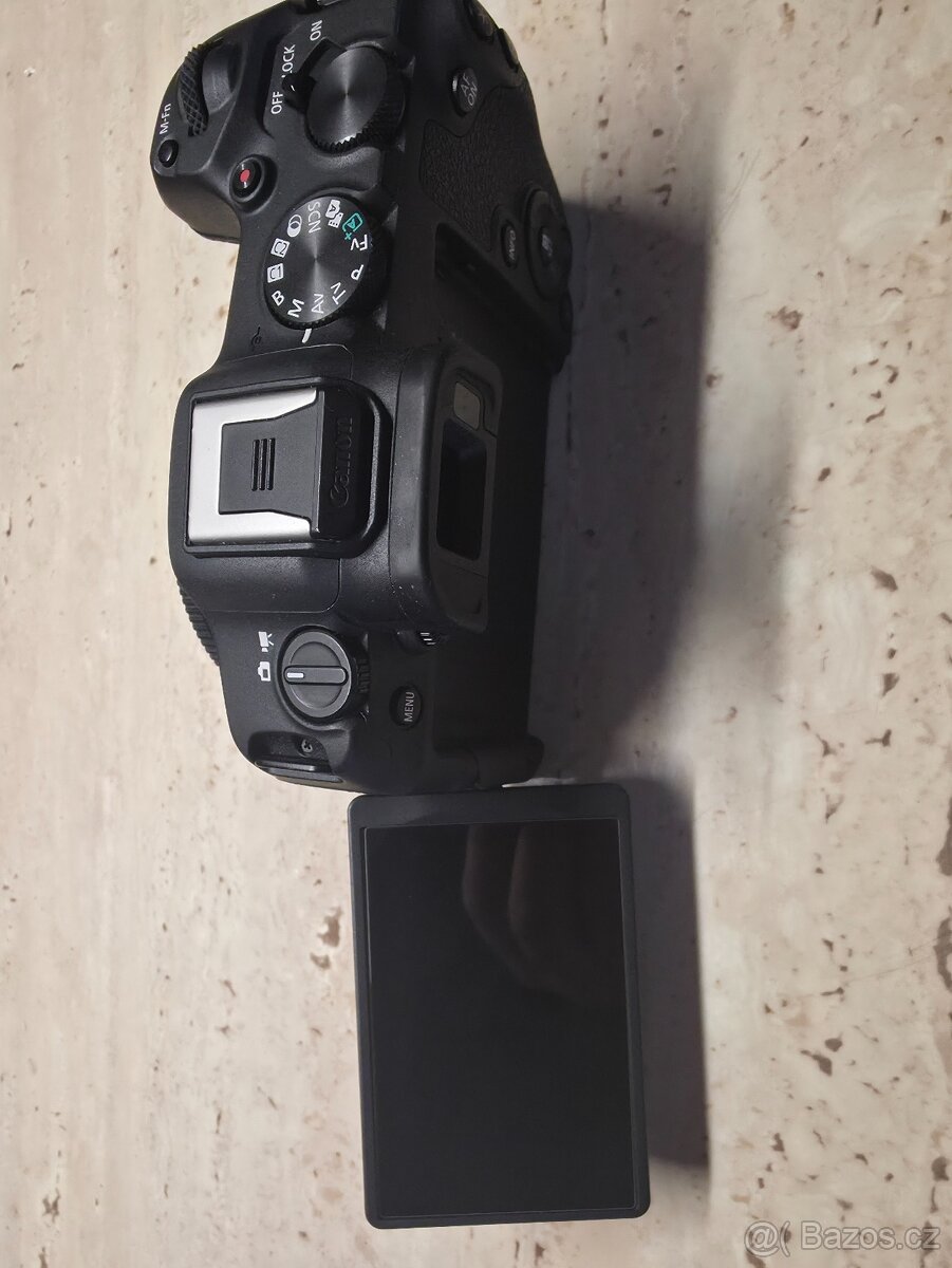Digitální bezzrcadlovka Canon R8 - 6