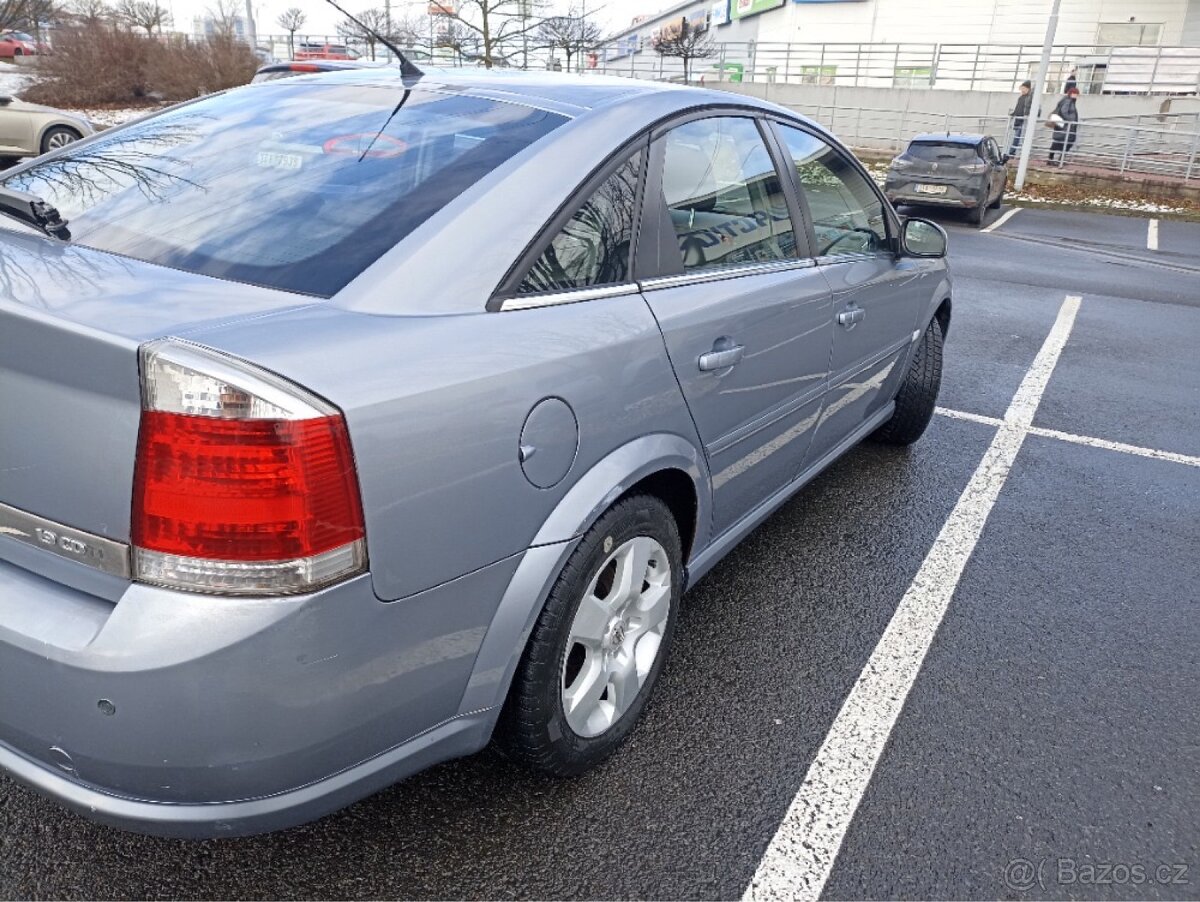 Opel Vectra C GTS 1.9 CDTI 110kw - 6