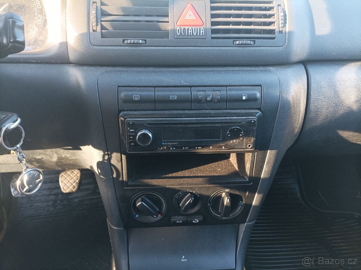Škoda Octavia - 6
