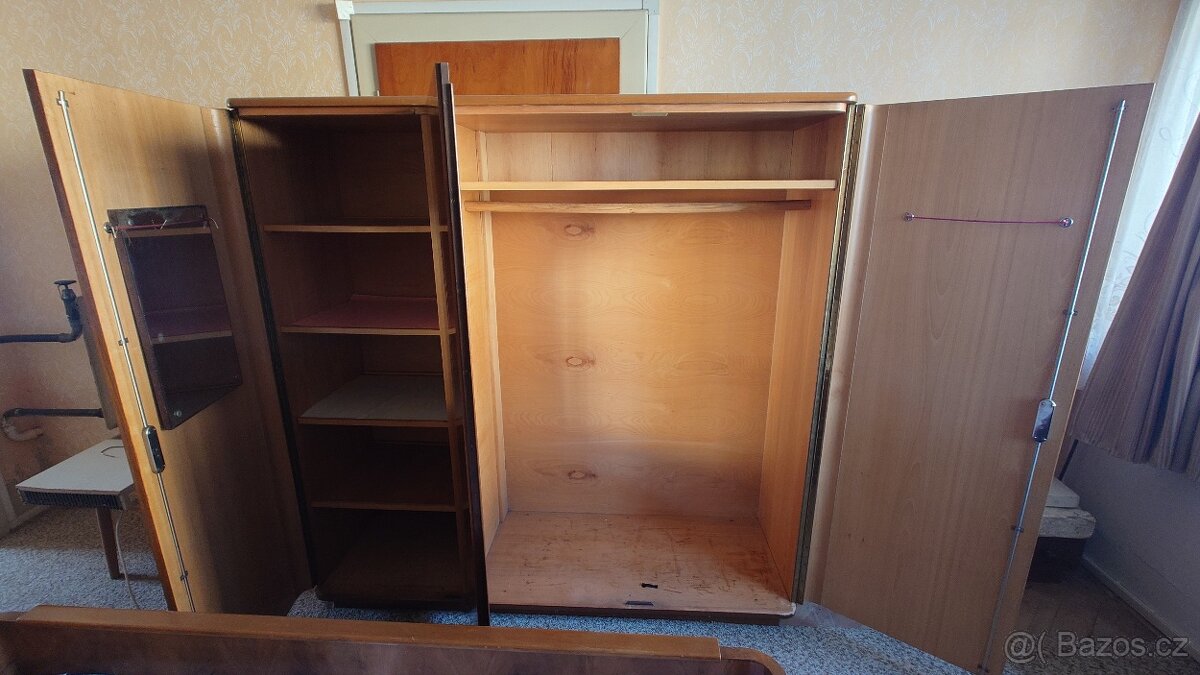 Šatní skříně - 6