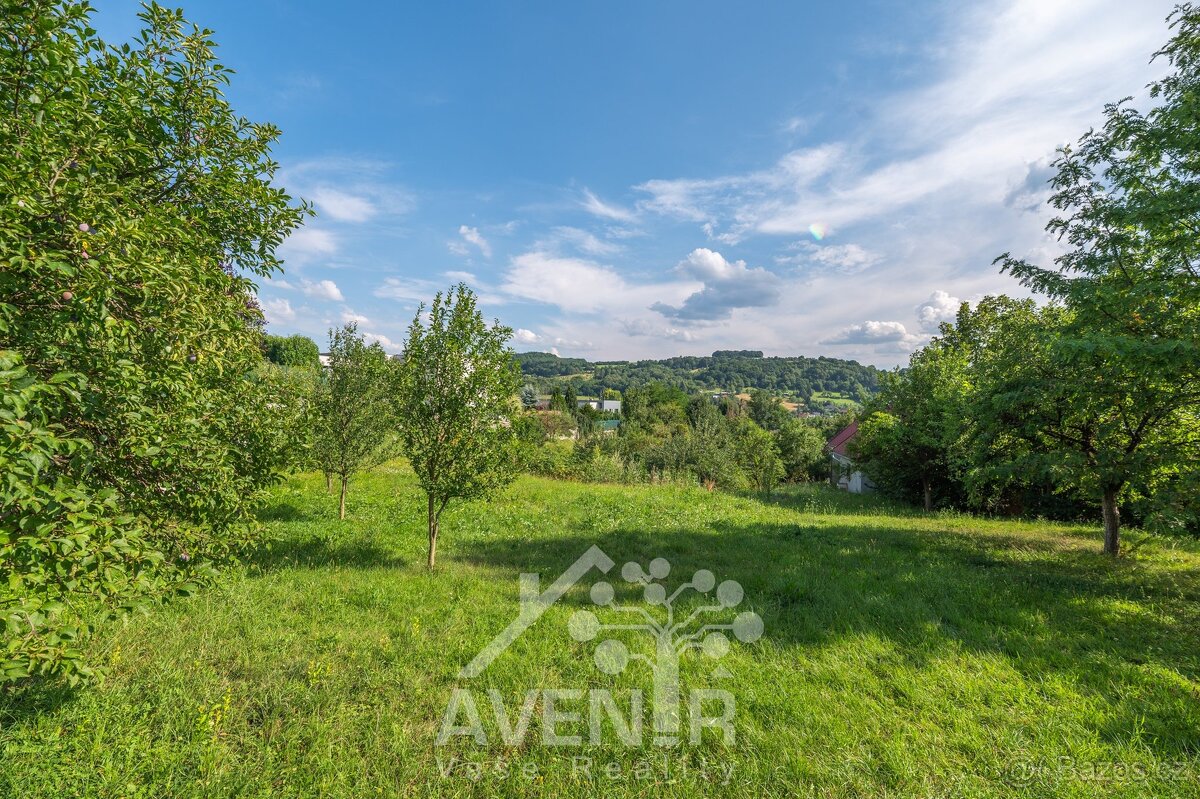 Prodej stavebního pozemku 2666 m², ev.č. 69459 - 6