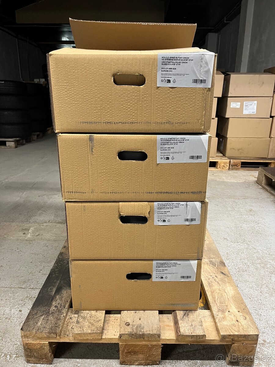 Superb R16 Orion Nová orig. sada - 6