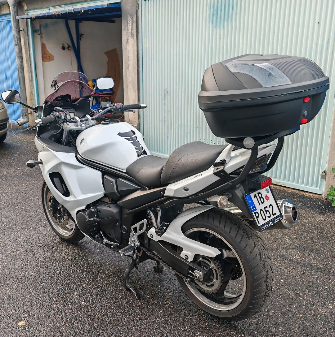 2012 Suzuki GSX 1250 FA nové gumy, olej - 6