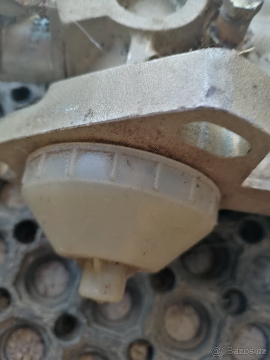 Nové vstřikovací čerpadlo Slavia 4S 90A - 6