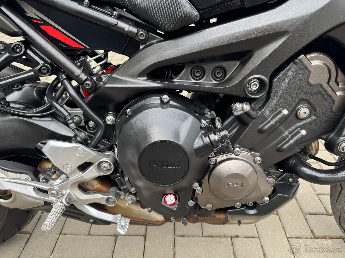 Yamaha MT-09 - 6