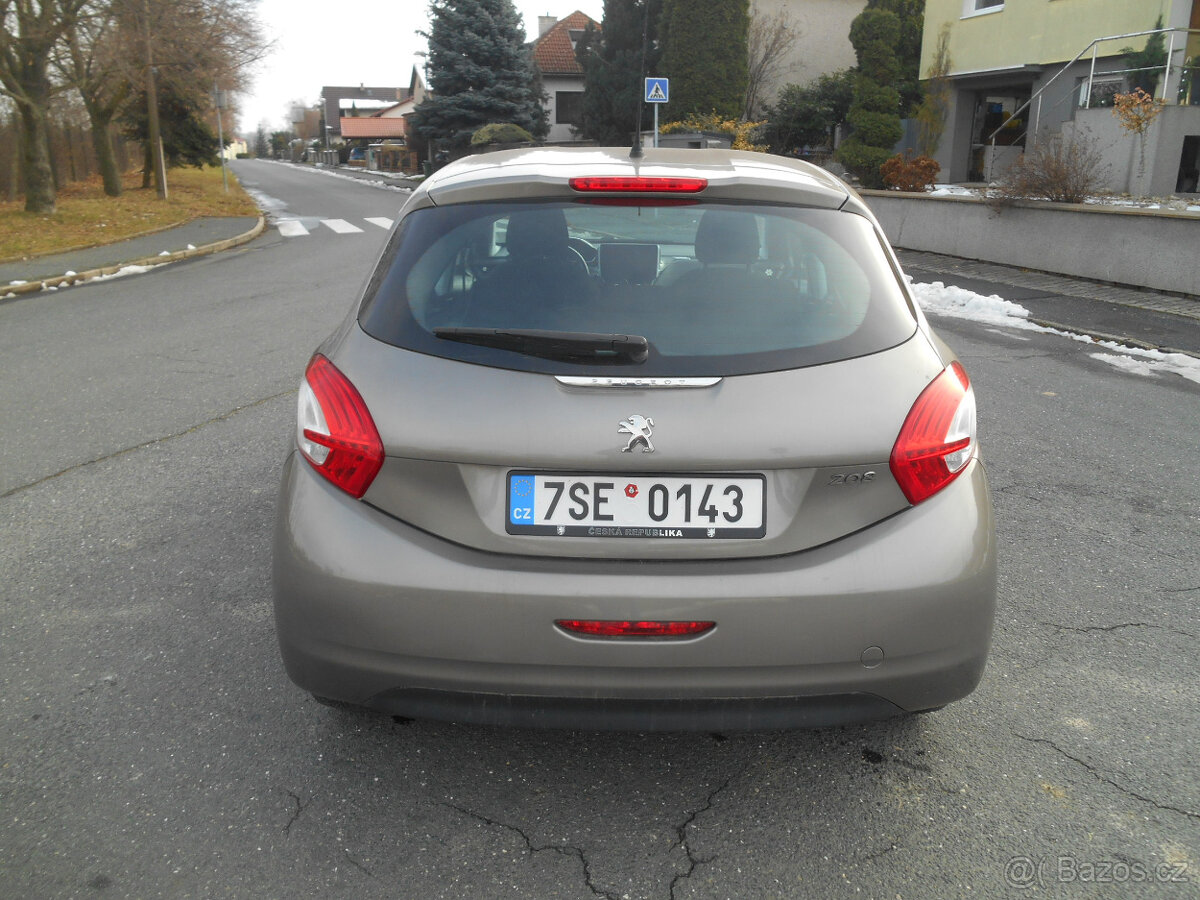 PEUGEOT 208 1.2 VTI ACTIVE - 6