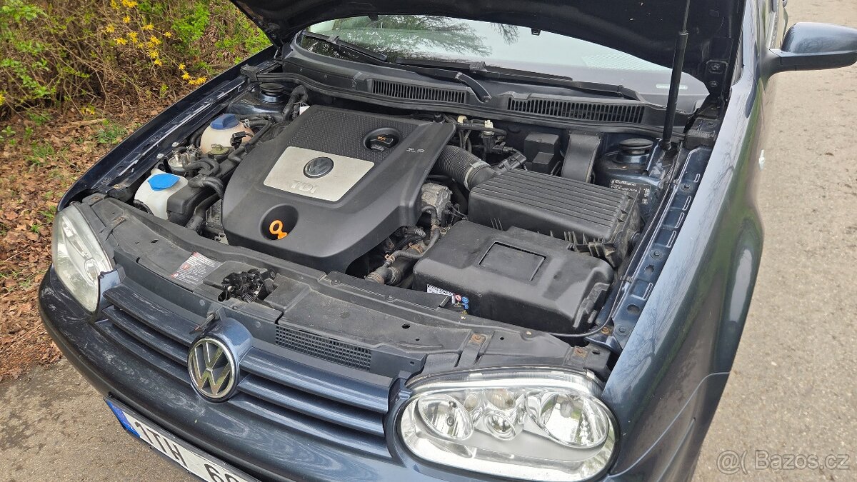 Prodám VW golf variant r.v. 2005 - 6