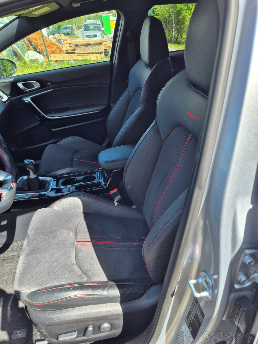 KIA Pro Ceed - 6