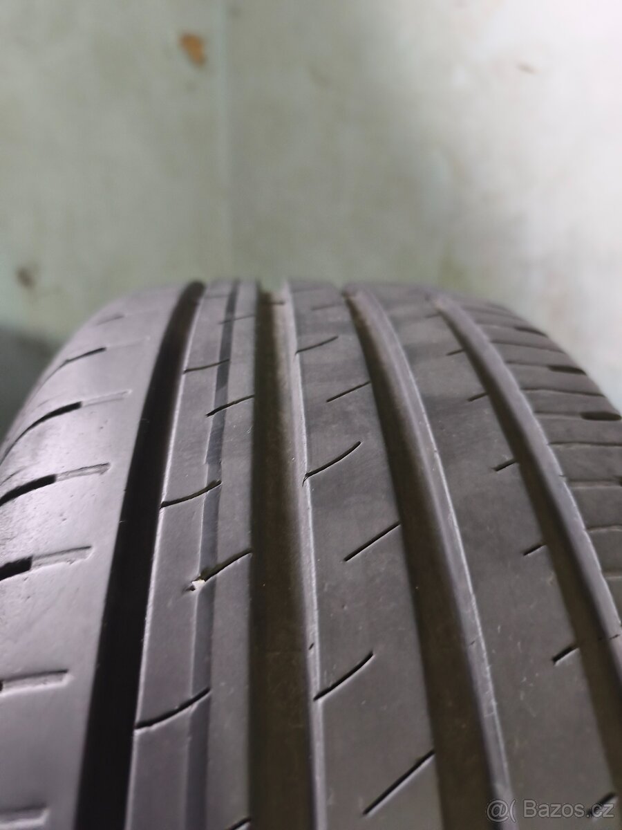 Pneu Sava Intensa HP2 215/55 R16 93V - 6