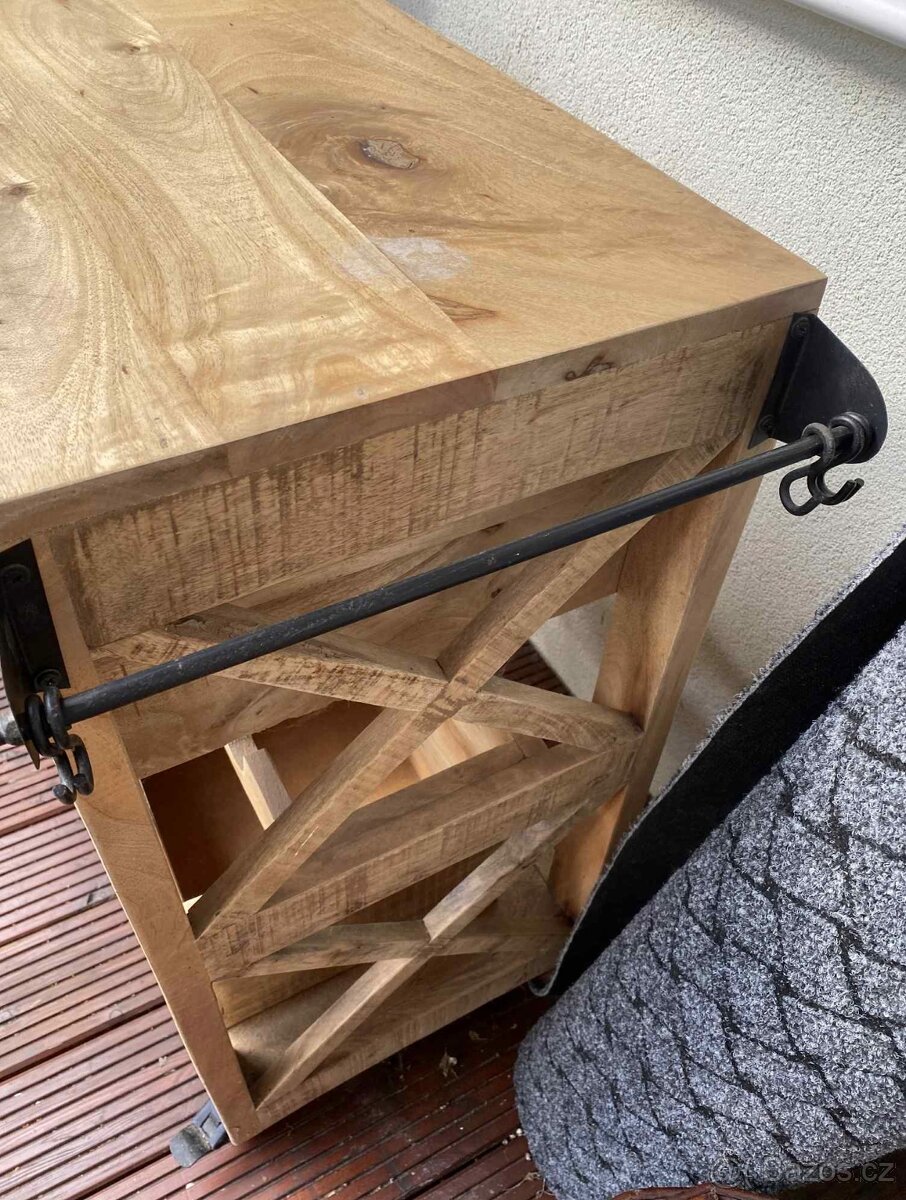 zahradní kuchyňský stolek - 6