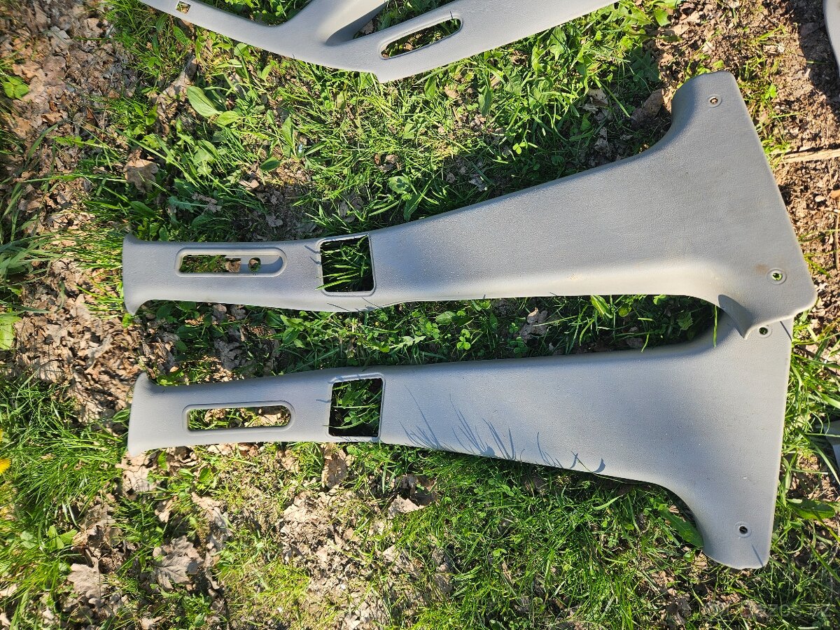 Interiér z vozu Jaguar xj x308 - 6