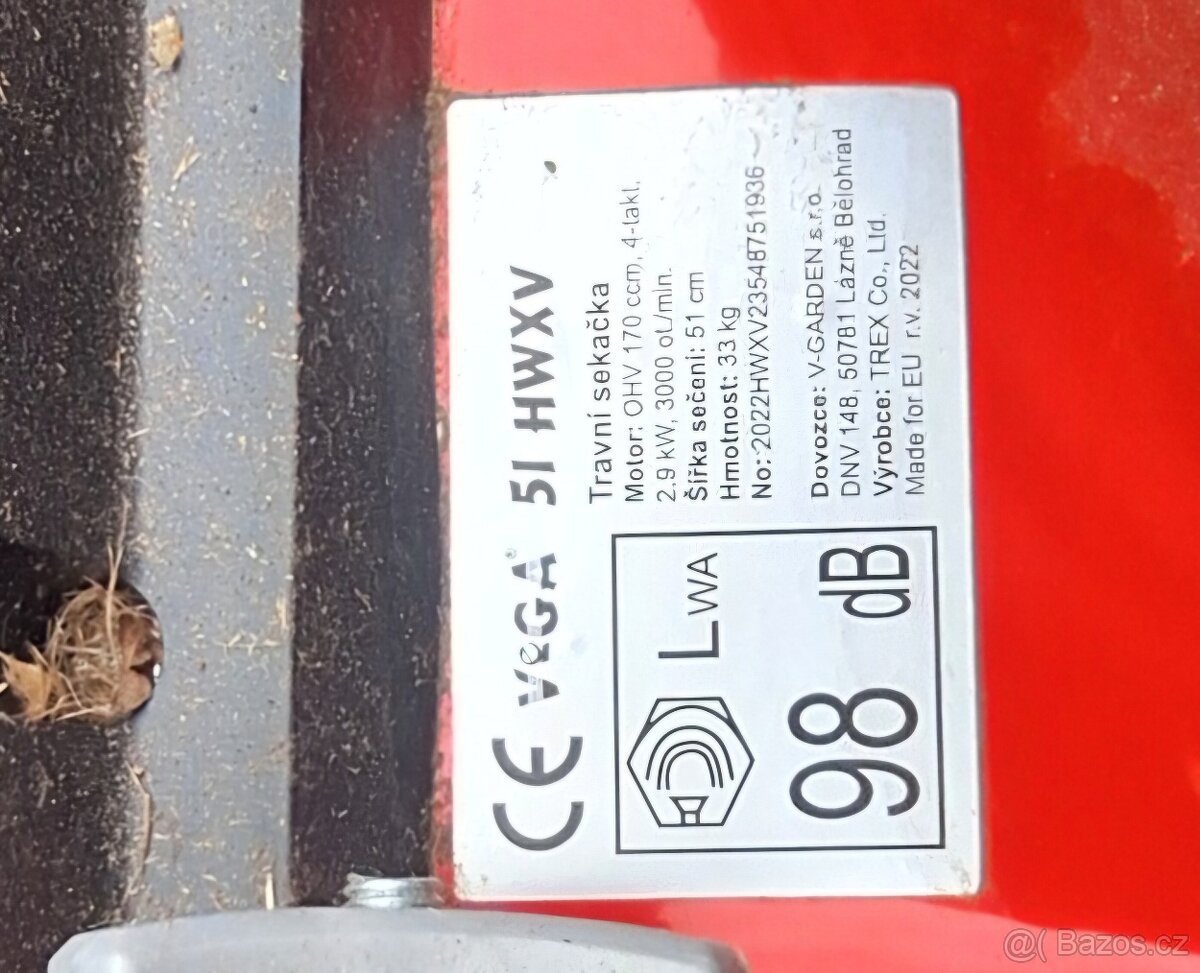 Prodám sekačku značky Vega - 6