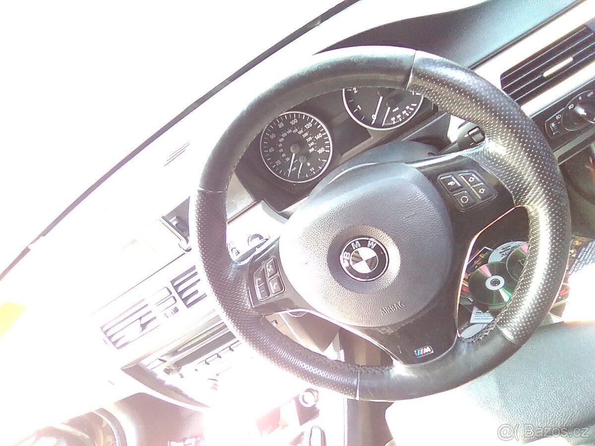 BMW E90 318i anglická verze díly / na díly - 6