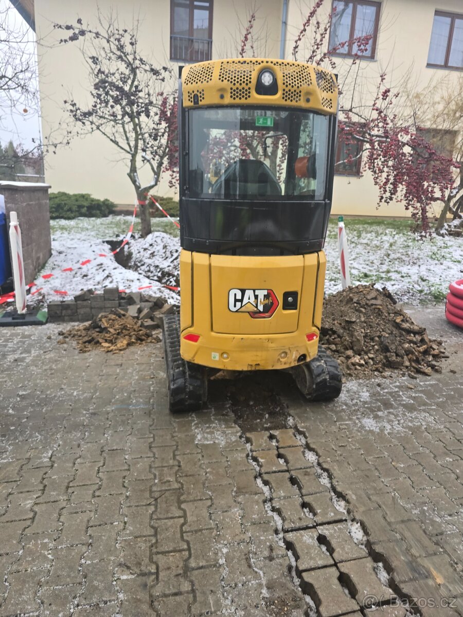 Cat 301.8 rok 2021 2060mth - 6